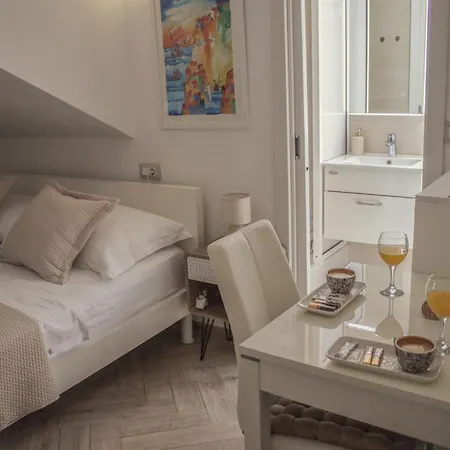 Marcantun Spalatum In Diocletian Palace Appartement