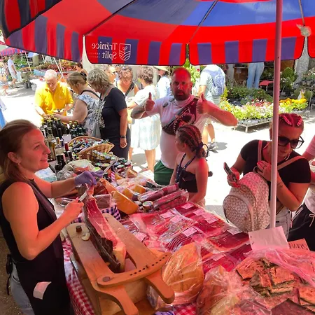 Διαμέρισμα Marcantun Spalatum In Diocletian Palace Σπλιτ